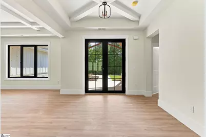 501 W Peninsula Drive, Laurens, SC 29360 - Photo 3