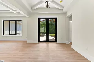 501 W Peninsula Dr, Laurens, SC 29360 - Photo 3