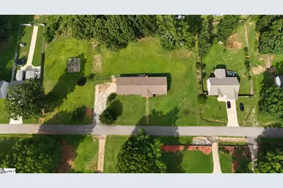 220 Millwood Lane, Wellford, SC 29385 - Photo 5