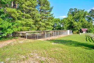 1823 Gowdeysville Rd, Gaffney, SC 29340 - Photo 7