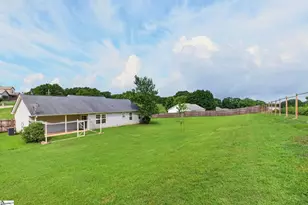 112 Marlowe Ln, Lyman, SC 29365 - Photo 9