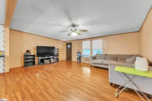 110 Diane Dr, Easley, SC 29640 - Photo 3