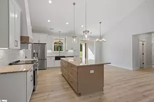 369 Pine Dr, Greer, SC 29651 - Photo 7