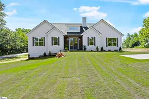 369 Pine Dr, Greer, SC 29651 - Photo 1
