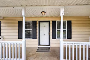 11 Julius Cir, Taylors, SC 29687 - Photo 5