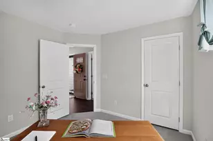 744 Parkside Dr, Woodruff, SC 29388 - Photo 13