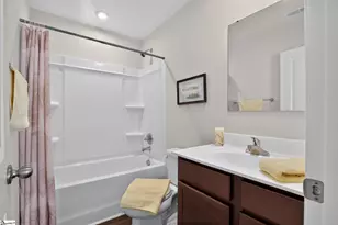 744 Parkside Dr, Woodruff, SC 29388 - Photo 9