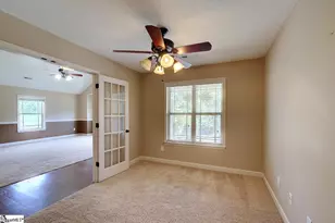 411 Shoreline Blvd, Boiling Springs, SC 29316 - Photo 9