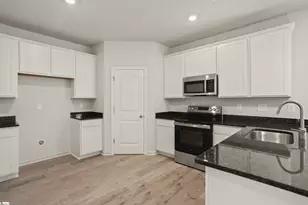 608 Silver Fir St, Piedmont, SC 29673 - Photo 13