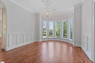 204 Crestwood Dr, Greenville, SC 29609 - Photo 9