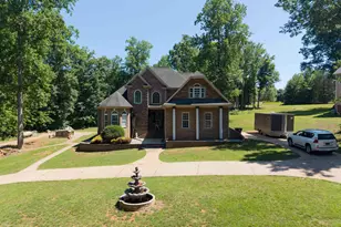 102 Point Bluff Ct, Inman, SC 29349 - Photo 11