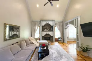 102 Point Bluff Ct, Inman, SC 29349 - Photo 15