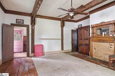 419 Academy Street, Laurens, SC 29360 - Photo 11