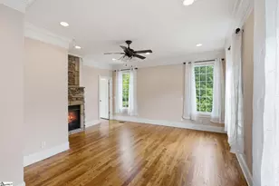 215 Log Shoals Rd, Greenville, SC 29605 - Photo 15