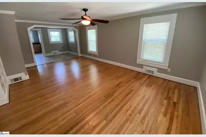 224 Irby Avenue, Laurens, SC 29360 - Photo 13