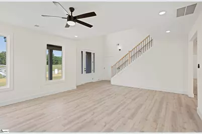 314 Shelton Road, Travelers Rest, SC 29690 - Photo 7