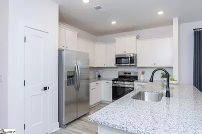 621 Farcroft Trail #Lot 35, Roebuck, SC 29376 - Photo 9