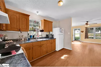 1020 Elizabeth Street, Anderson, SC 29624 - Photo 11