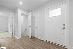 651 Olivia Springs Dr, Spartanburg, SC 29302 - Photo 5