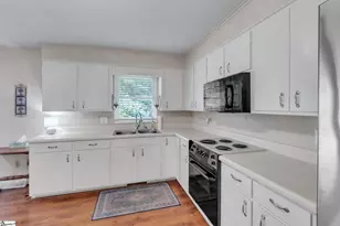 200 Rampey St, Easley, SC 29640 - Photo 13