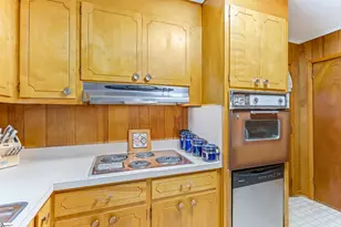 8 Dickens Ln, Taylors, SC 29687 - Photo 13