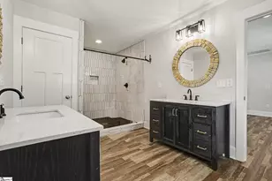 44 Wofford Rd, Taylors, SC 29687 - Photo 17