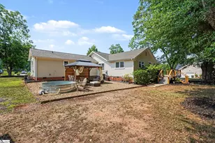 44 Wofford Rd, Taylors, SC 29687 - Photo 25