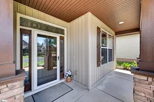 26 Dolerite Dr, Taylors, SC 29687 - Photo 3