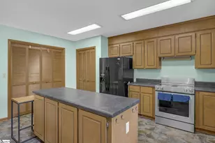 2109 Moorefield Memorial Hwy, Pickens, SC 29671 - Photo 15