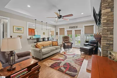 107 Folly Bend Drive, Greenwood, SC 29649 - Photo 9
