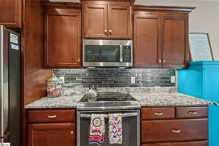 107 Folly Bend Dr, Greenwood, SC 29649 - Photo 17