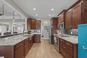 107 Folly Bend Dr, Greenwood, SC 29649 - Photo 13
