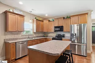 47 Rising Meadow Ln, Taylors, SC 29687 - Photo 9