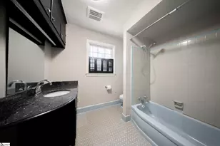 517 Dellwood Dr, Greenville, SC 29609 - Photo 19
