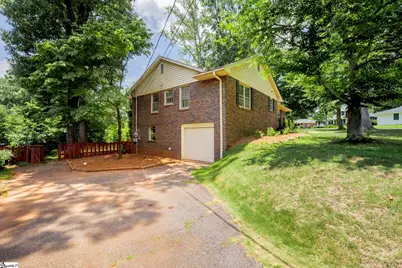 517 Dellwood Drive, Greenville, SC 29609 - Photo 3