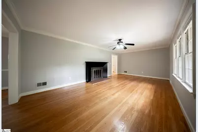 517 Dellwood Drive, Greenville, SC 29609 - Photo 11