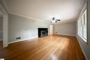 517 Dellwood Dr, Greenville, SC 29609 - Photo 11
