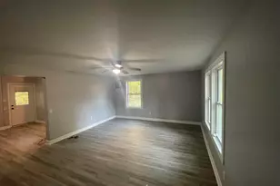 210 Washborn Ave, Pendleton, SC 29670 - Photo 9