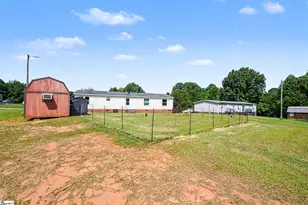 208 Sassafras Dr, Laurens, SC 29360 - Photo 25