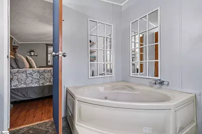 208 Sassafras Drive, Laurens, SC 29360 - Photo 15