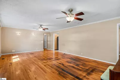 105 Lee Drive, Williamston, SC 29697 - Photo 9
