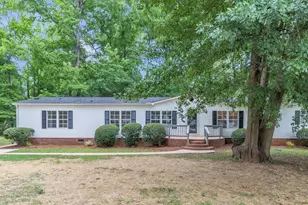23 Blassingame Rd, Greenville, SC 29605 - Photo 1