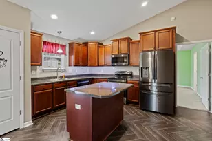 271 Walcott Dr, Lyman, SC 29365 - Photo 3