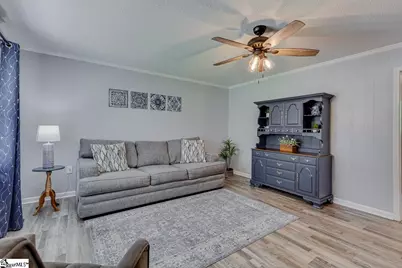 321 Springdale Avenue, Liberty, SC 29657 - Photo 9