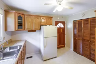 329 Berry Rd, Pelzer, SC 29669 - Photo 15