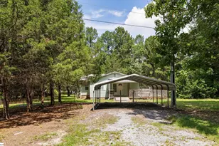 329 Berry Rd, Pelzer, SC 29669 - Photo 3