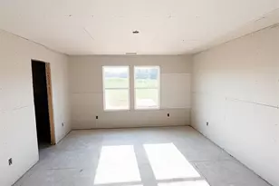 267 Henderson Rd, Gray Court, SC 29645 - Photo 5