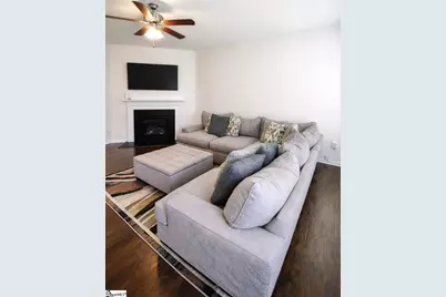 529 Townsend Place Drive, Boiling Springs, SC 29316 - Photo 5