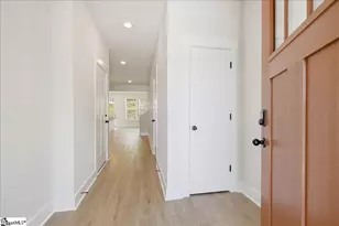 24 Shoemaker Rd, Greenville, SC 29617 - Photo 3