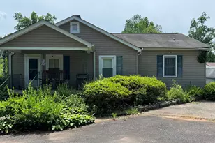 302 W Rd, Travelers Rest, SC 29690 - Photo 3